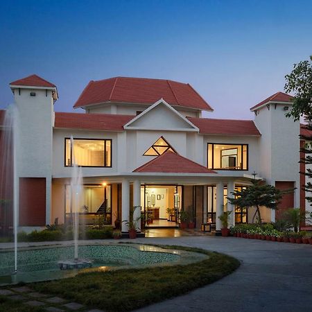 Naturoville Ayurvedic And Yoga Retreat Hotel ริชิเคช ภายนอก รูปภาพ
