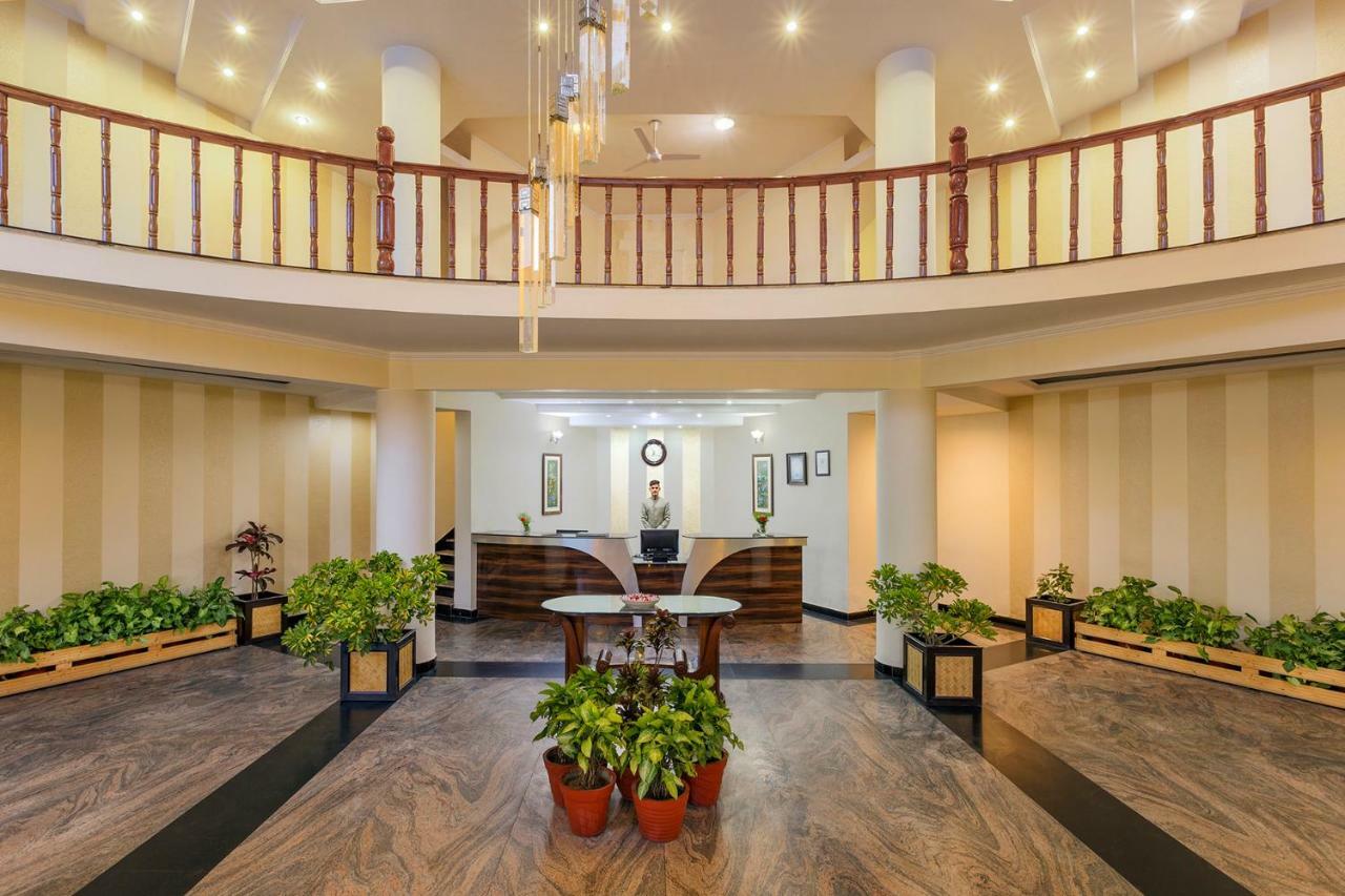 Naturoville Ayurvedic And Yoga Retreat Hotel ริชิเคช ภายนอก รูปภาพ