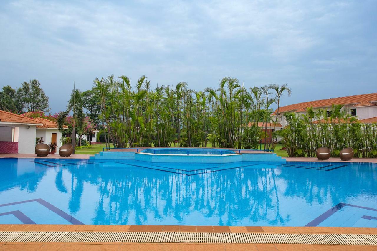 Naturoville Ayurvedic And Yoga Retreat Hotel ริชิเคช ภายนอก รูปภาพ