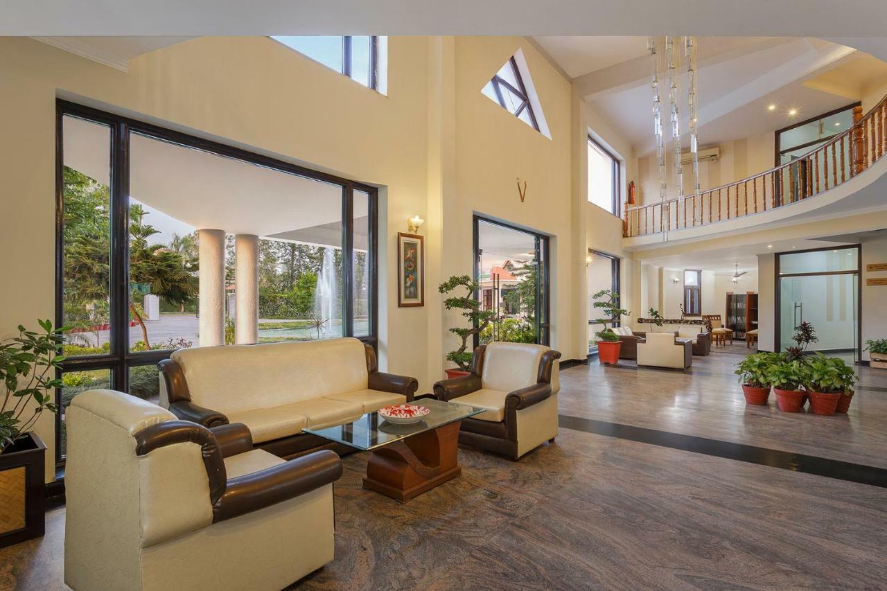 Naturoville Ayurvedic And Yoga Retreat Hotel ริชิเคช ภายนอก รูปภาพ
